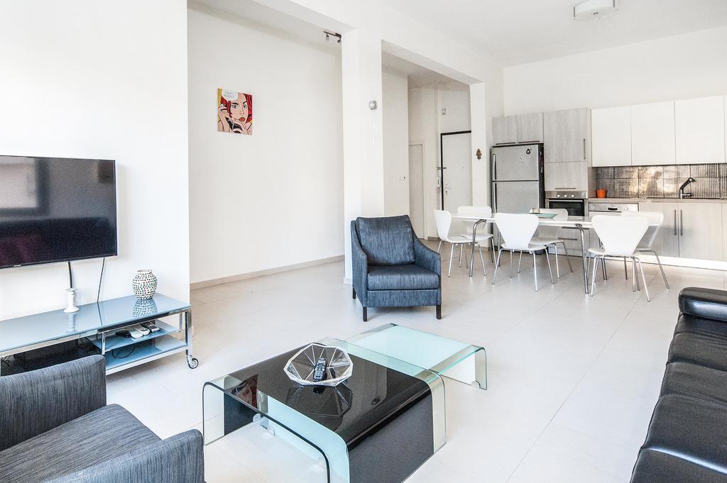 Lovely 1Bd W/ Private Balcony By Sea N' Rent Tel Aviv-Jaffa Exterior foto