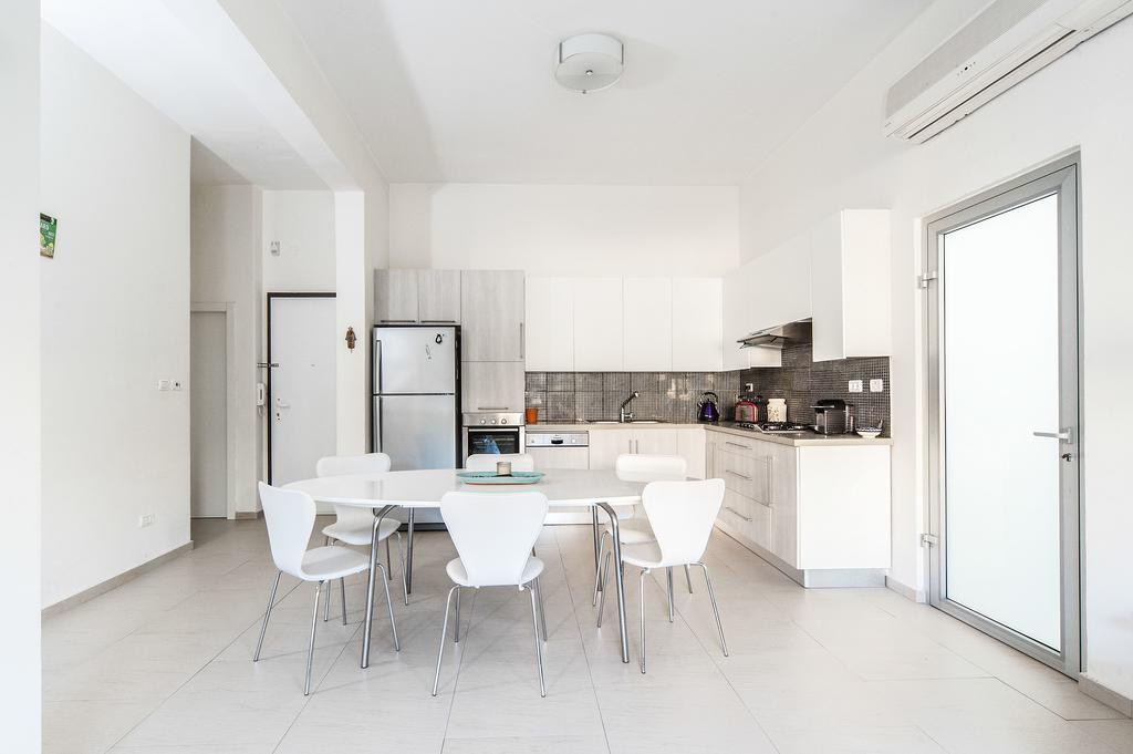 Lovely 1Bd W/ Private Balcony By Sea N' Rent Tel Aviv-Jaffa Exterior foto