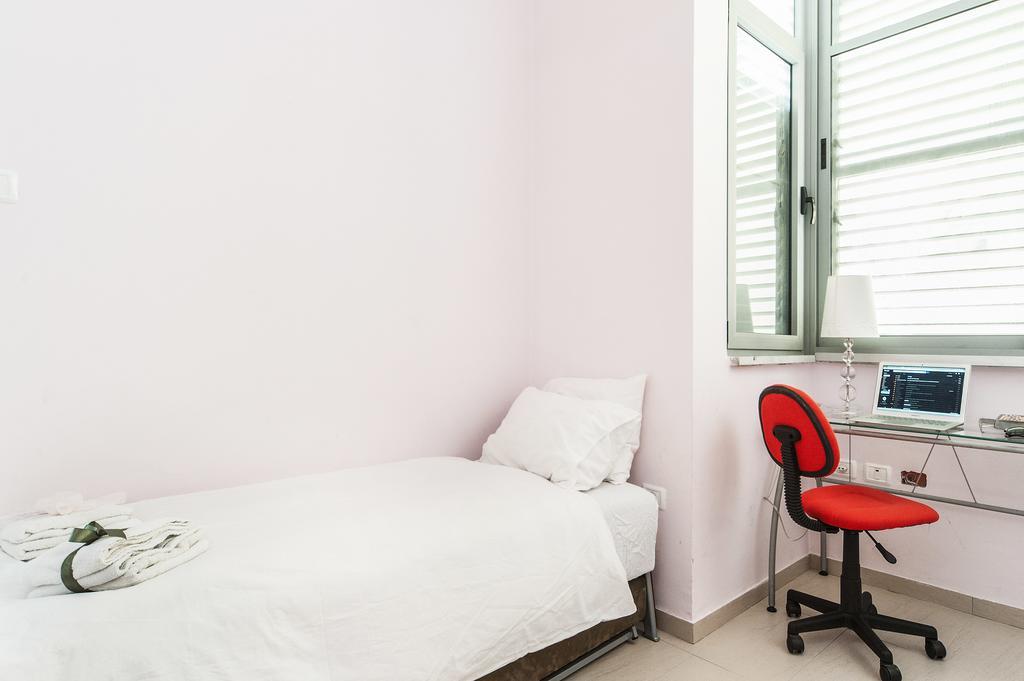 Lovely 1Bd W/ Private Balcony By Sea N' Rent Tel Aviv-Jaffa Exterior foto